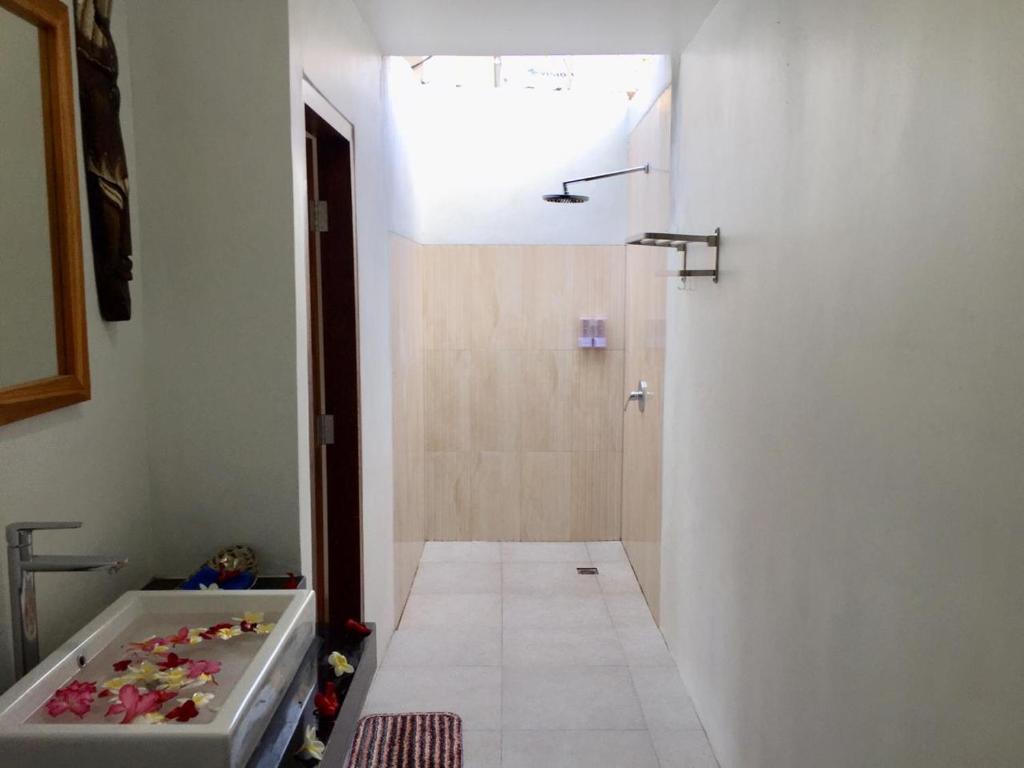 Koupelna v ubytování PITAMATA VILLAS