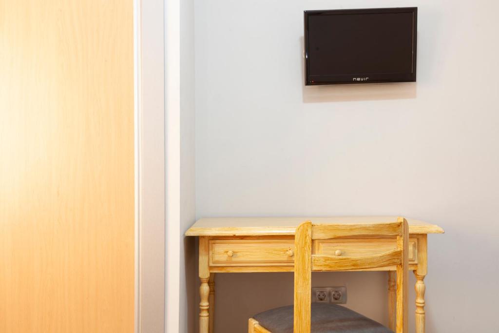 Olympia Ronda Hostel, El Puig – Updated 2023 Prices