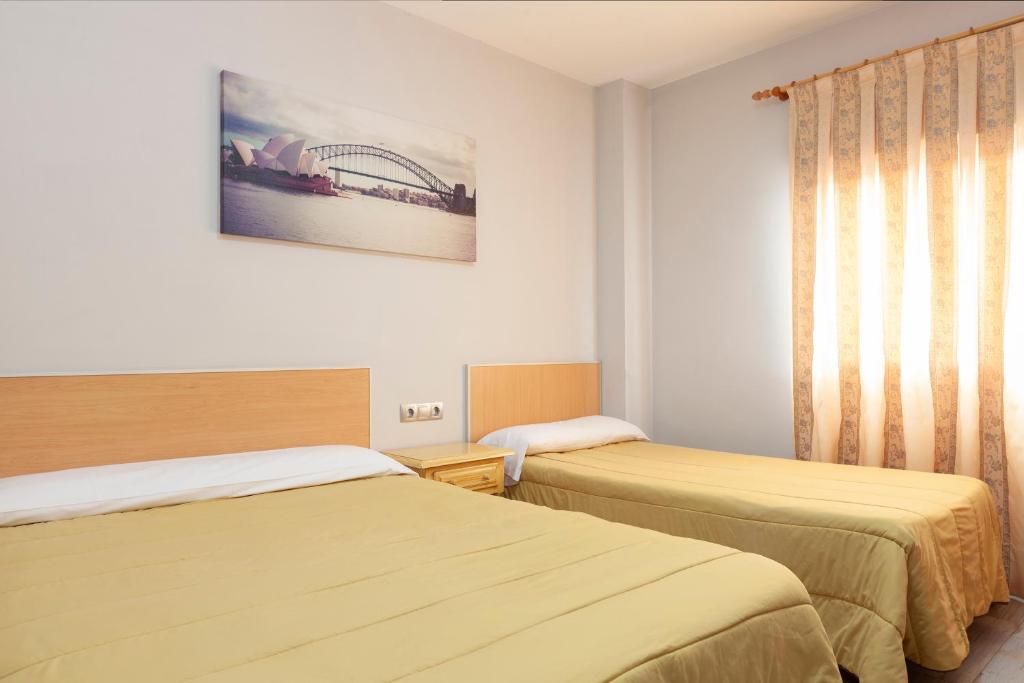 Olympia Ronda Hostel, El Puig – Updated 2023 Prices