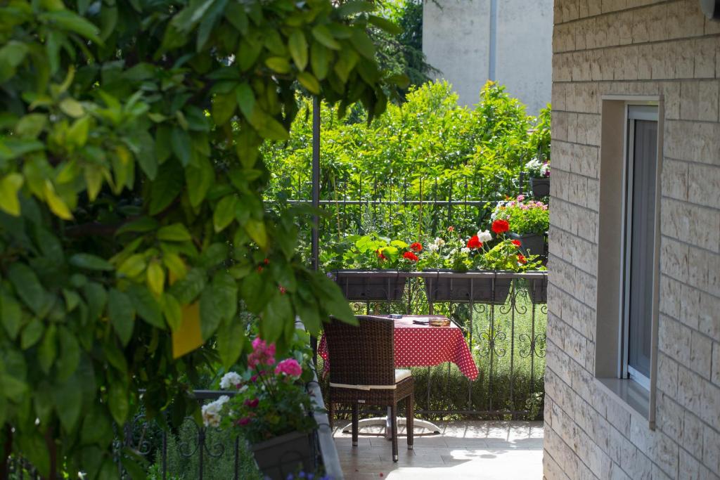 Vonkajšia záhrada v ubytovaní Apartments Ursic