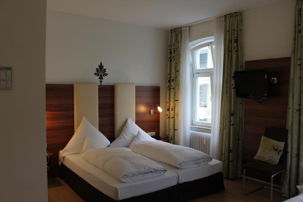 Hotel am Viktualienmarkt - Resim 39