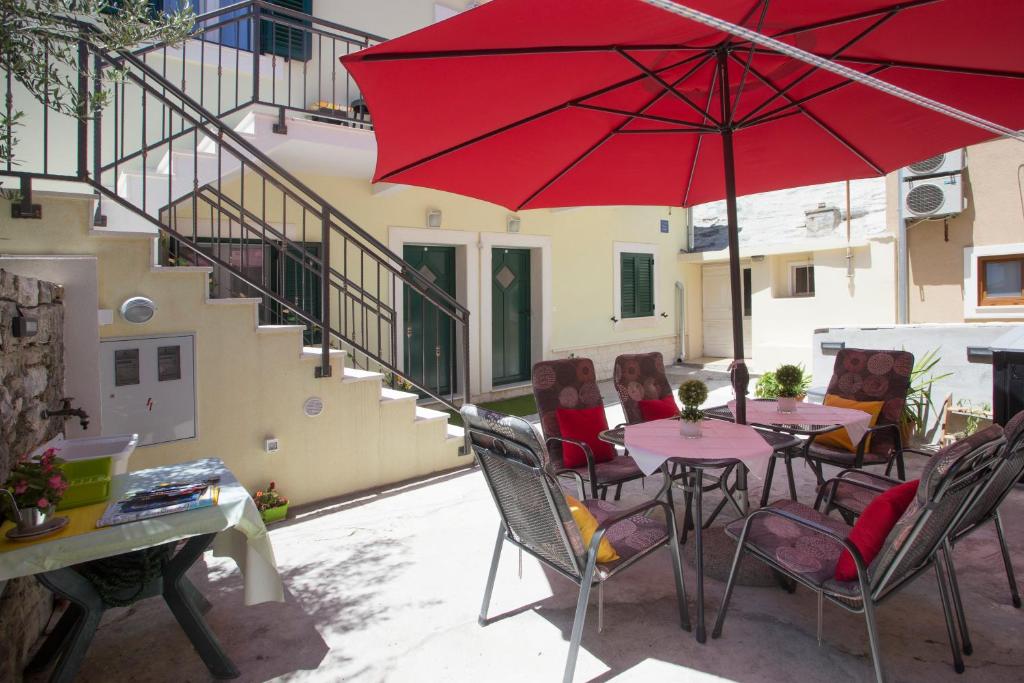 Central Old Town Rooms - 13