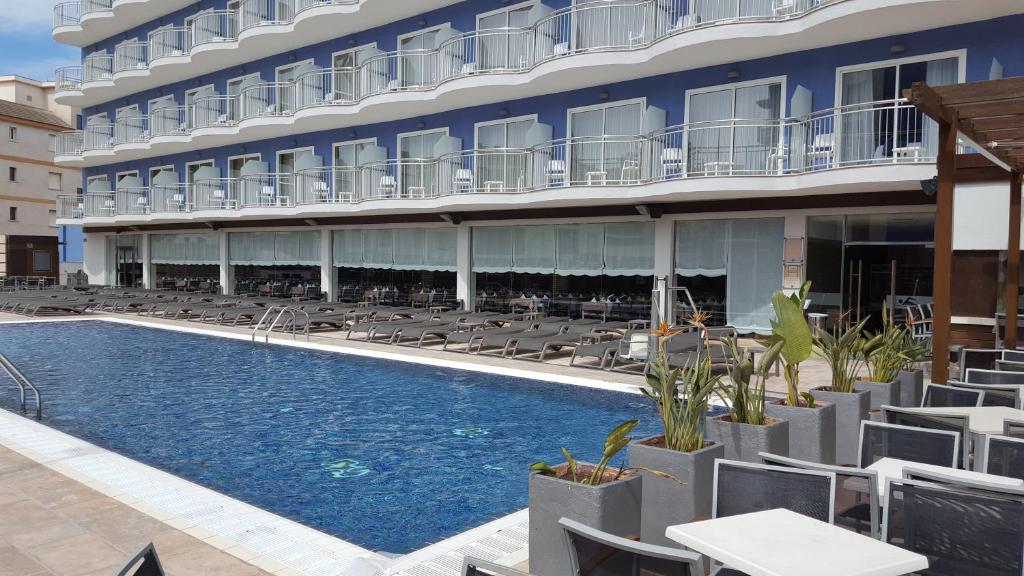 Bazén v ubytovaní Hotel Cesar Augustus alebo v jeho blízkosti