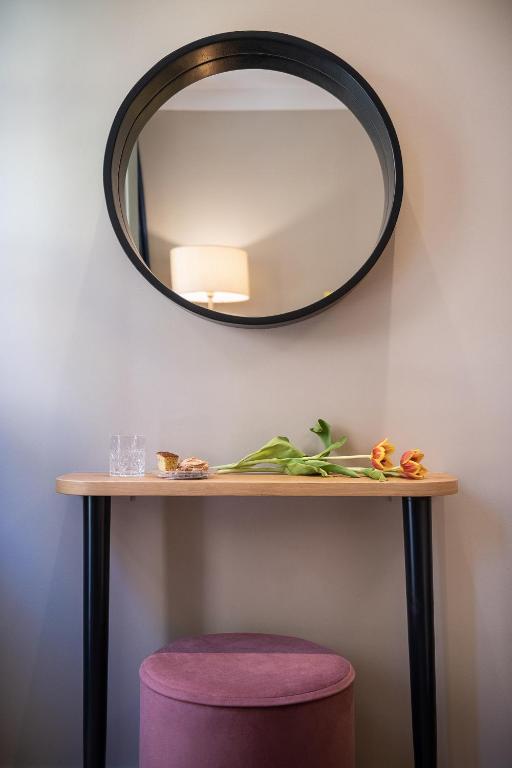 Viaggio Elegant Rooms - 10