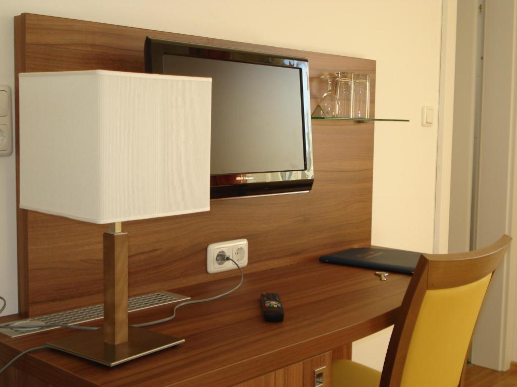 Kuchyň nebo kuchyňský kout v ubytování Hotel Almtalerhof