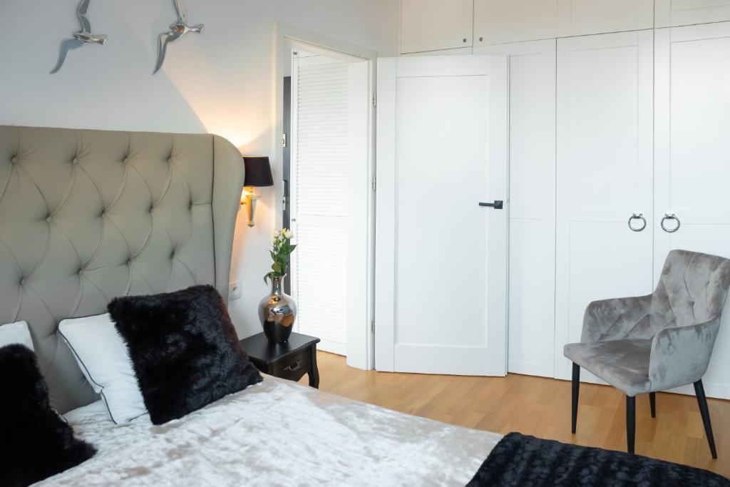 Moon River Apartments Gdansk Old Town - 16