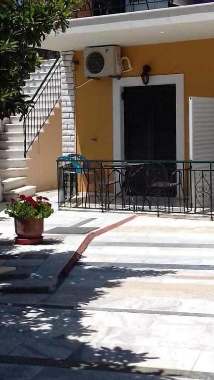 The building in which Az apartmant is located