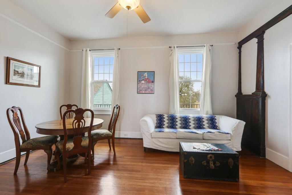 Freret Apartments near Streetcar & Tulane - Appartement De Trois Chambres