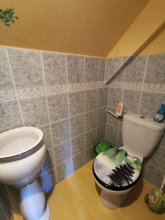 Koupelna v ubytování Claquerel