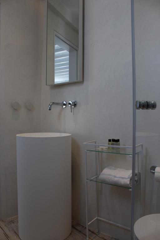 Christina Studios - 14