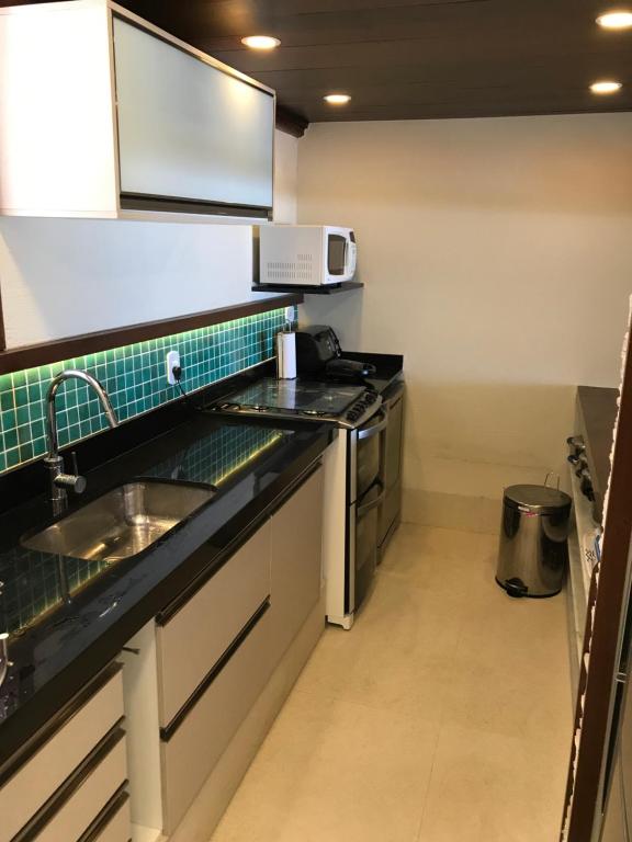  Casa pé na areia da praia de geribá em búzios recém reformada - House 