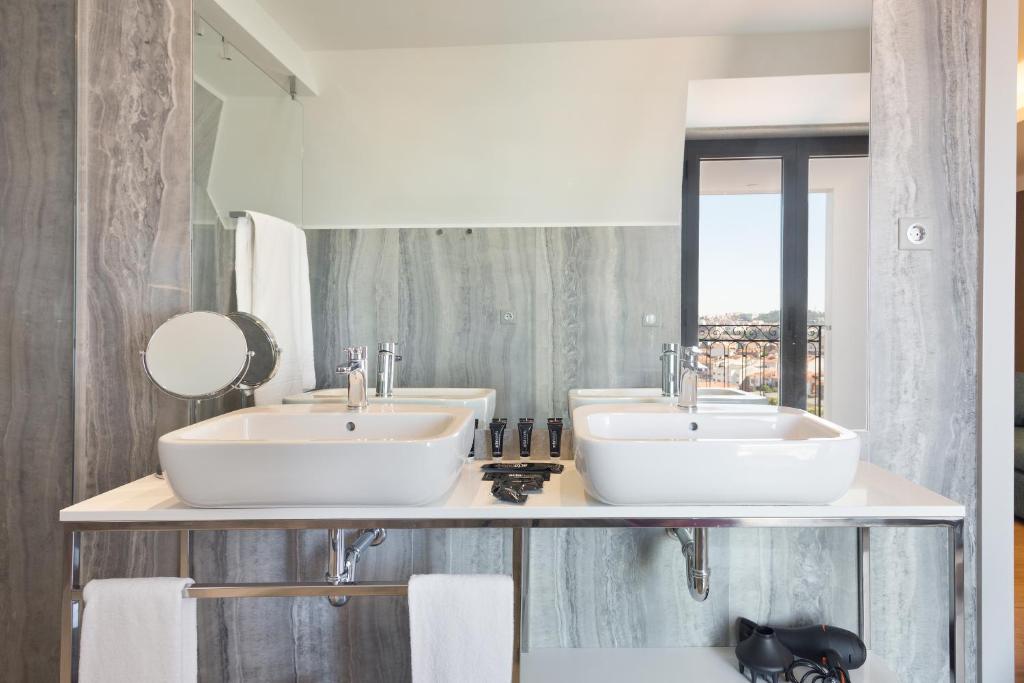 Acta The Avenue - Resim 7