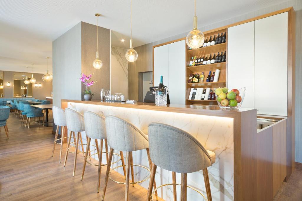 Acta The Avenue - Resim 9