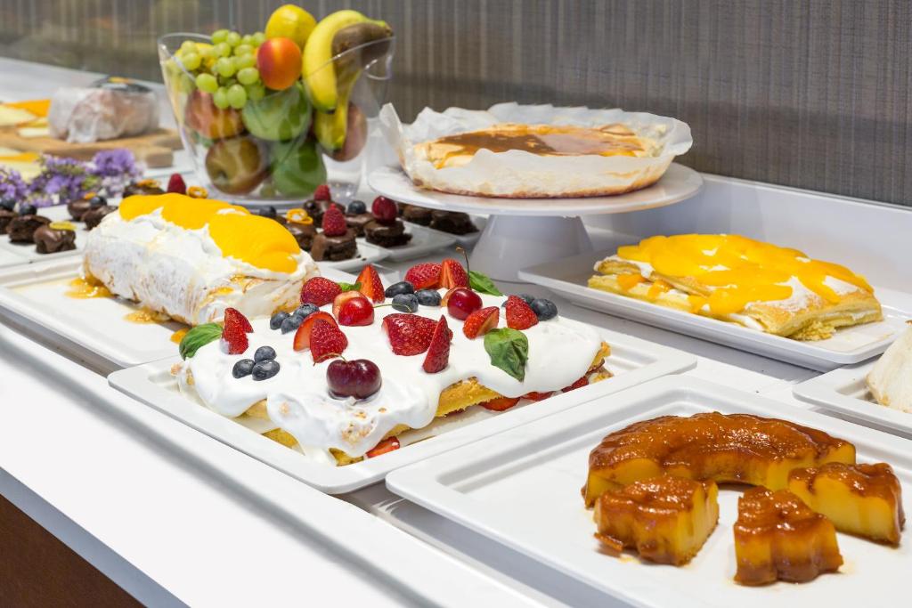 Acta The Avenue - Resim 5