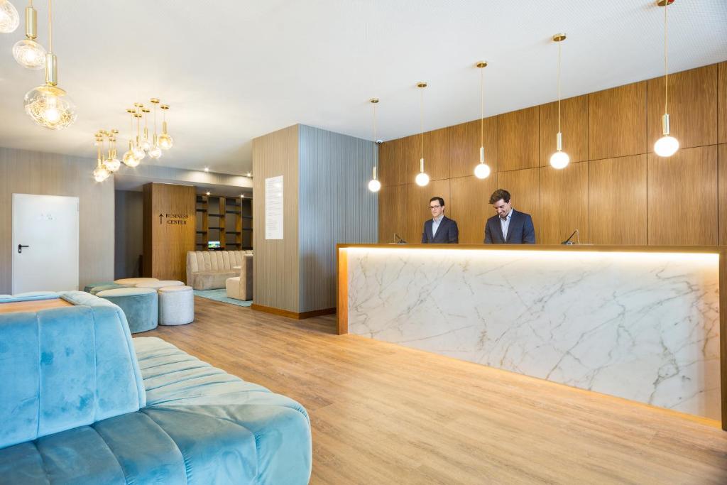 Acta The Avenue - Resim 12