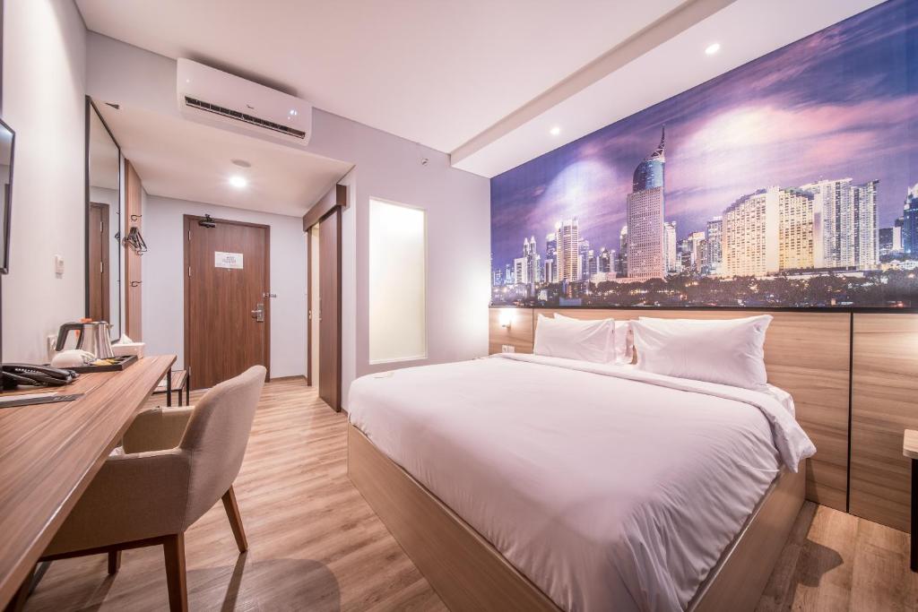 All Nite & Day Hotel - Kebon Jeruk by ARTOTEL Group - 标准特大号床间