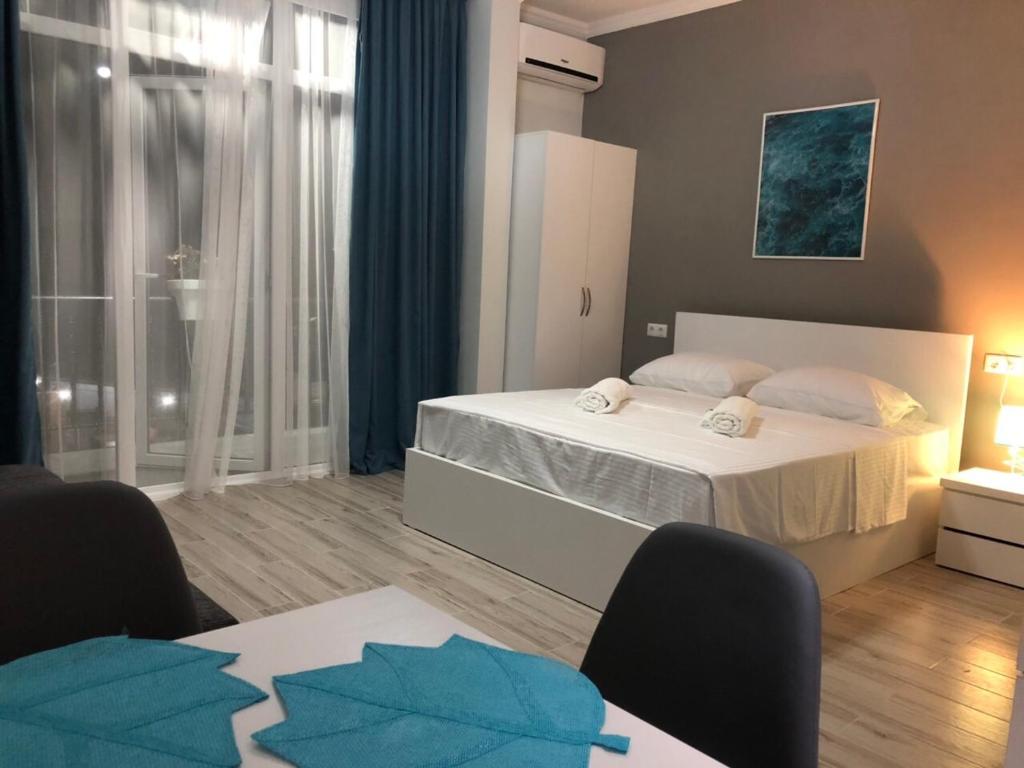 Natia Apartments 500 - Appartement Avec Balcon