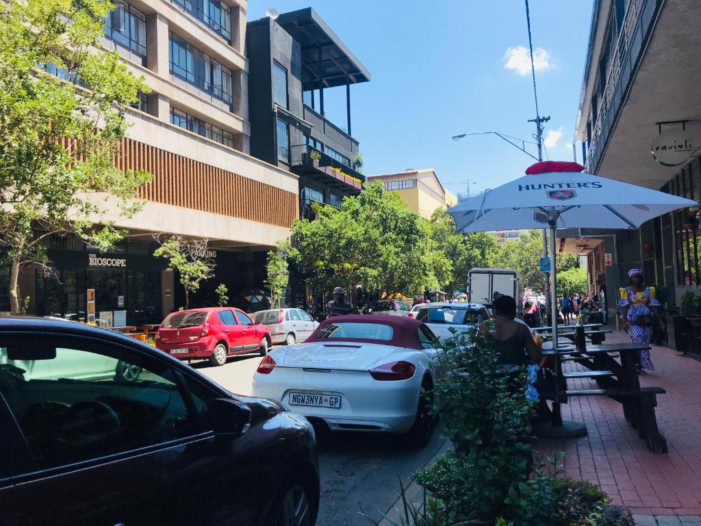 Trendy Art Studio Apartment,Maboneng Joburg, Johannesburg (updated