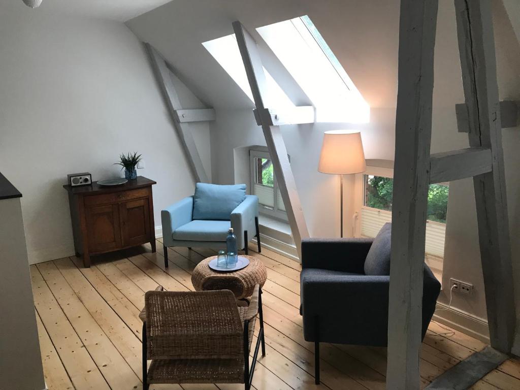 Posezení v ubytování Villa Friedenstraße 11