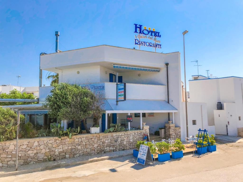 Budova, kde se hotel nachází