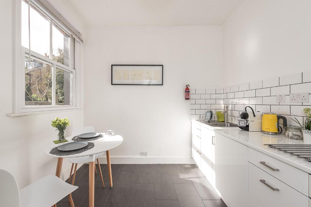 Belsize Park Boutique Accommodation - Suite 3