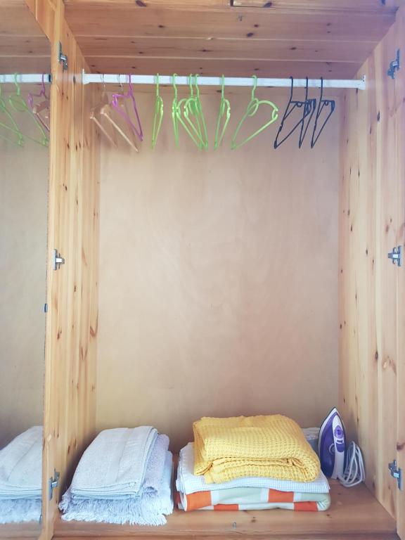 Postel nebo postele na pokoji v ubytování Safe and cozy studio in Xanthi!
