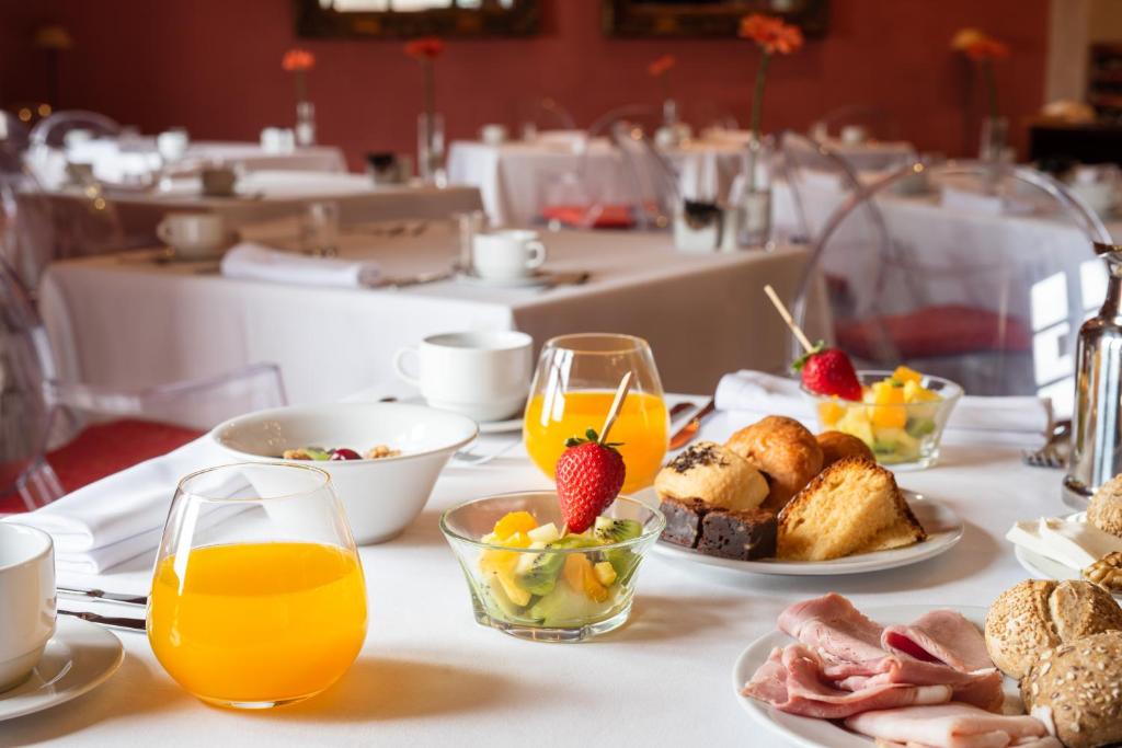 Jedzenie w hotelu lub w pobliżu