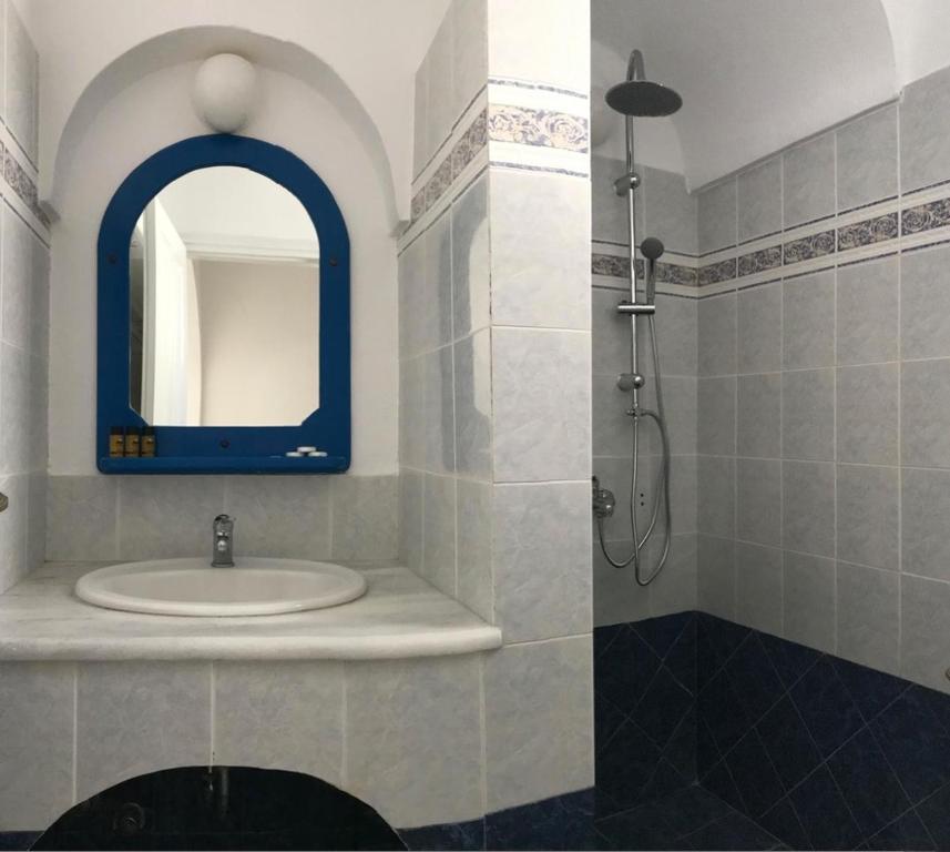 Vannituba majutusasutuses Dioskouri Art Villas