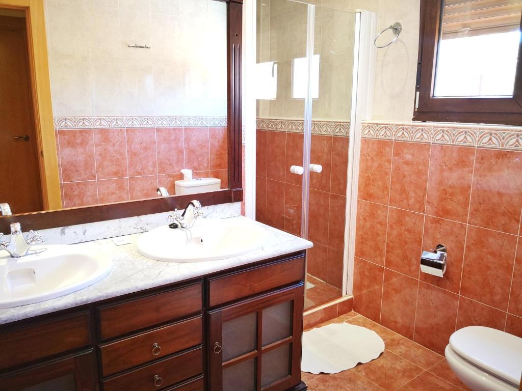 Un baño de Apartamentos Cocó