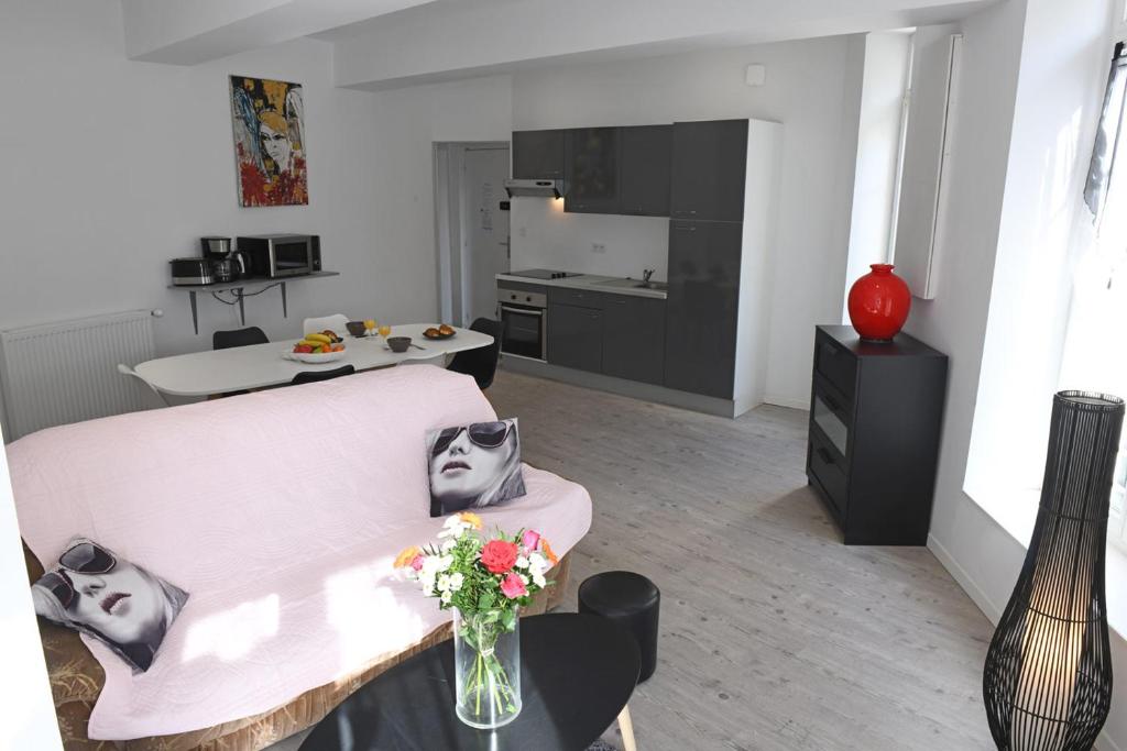 La Grande Marée - Three-Bedroom Apartment