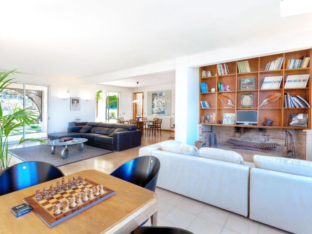 Fotografie z fotogalerie ubytování Holiday Home Kalypso by Interhome v destinaci Sant Antoni de Calonge