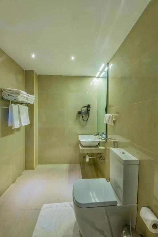 Aryana Boutique Hotel - 6