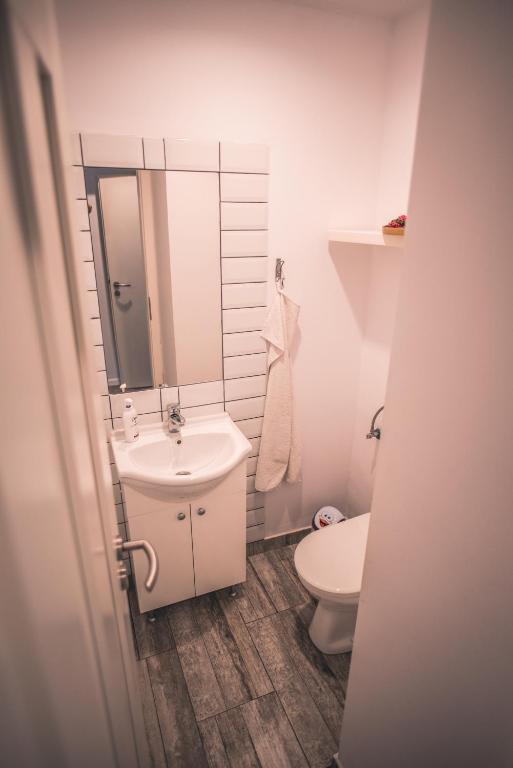 Teodoroiu nr. 5 - Resim 31