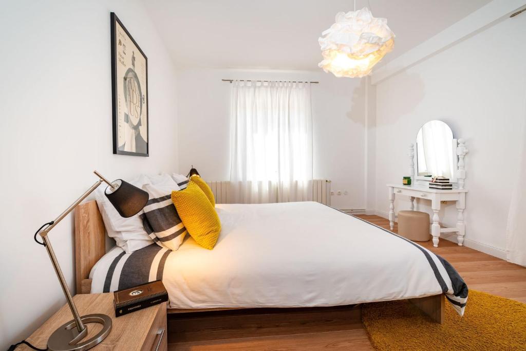 Posteľ alebo postele v izbe v ubytovaní Apartment 1001 Nights