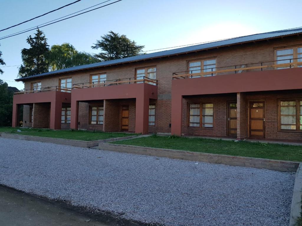 Edificio en el que se encuentra el apartahotel