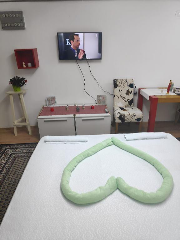TV a/nebo společenská místnost v ubytování Just nature