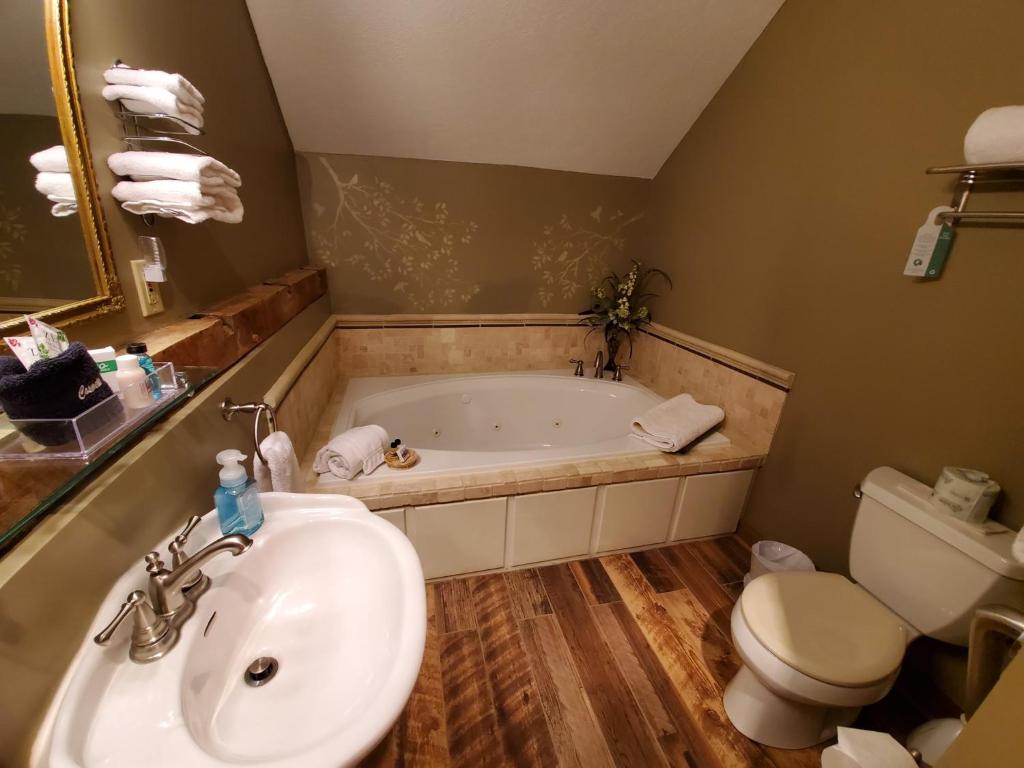 The Barn Inn Bed and Breakfast - Queen Suite
