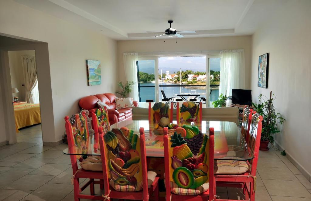Marina Banderas Suites Hotel Boutique - Suite De Dos Dormitorios