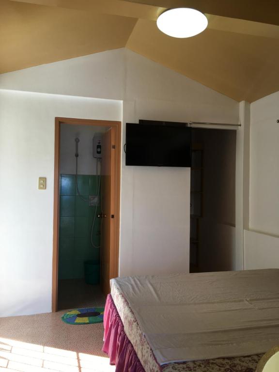 Reynaldo's Upstairs - Eenpersoonskamer Met Balkon