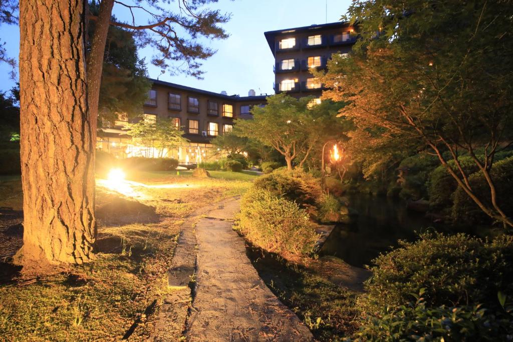 Zahrada ubytování Hotel Kamogawaso