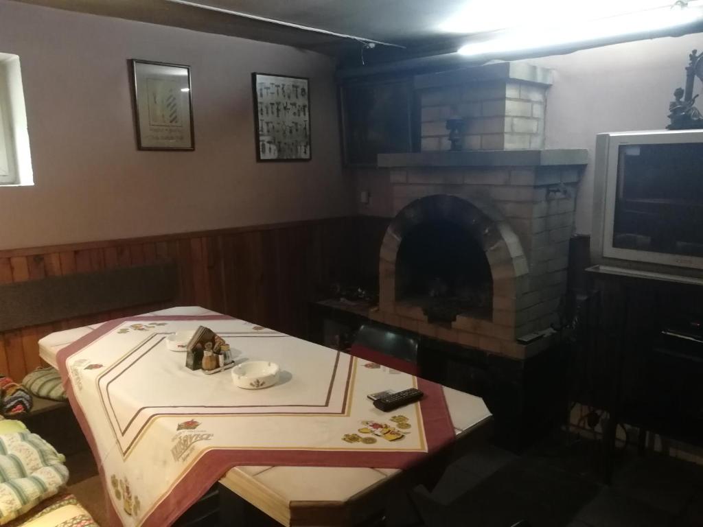 Zdjęcie z galerii obiektu Penzion u krbu w mieście Loket