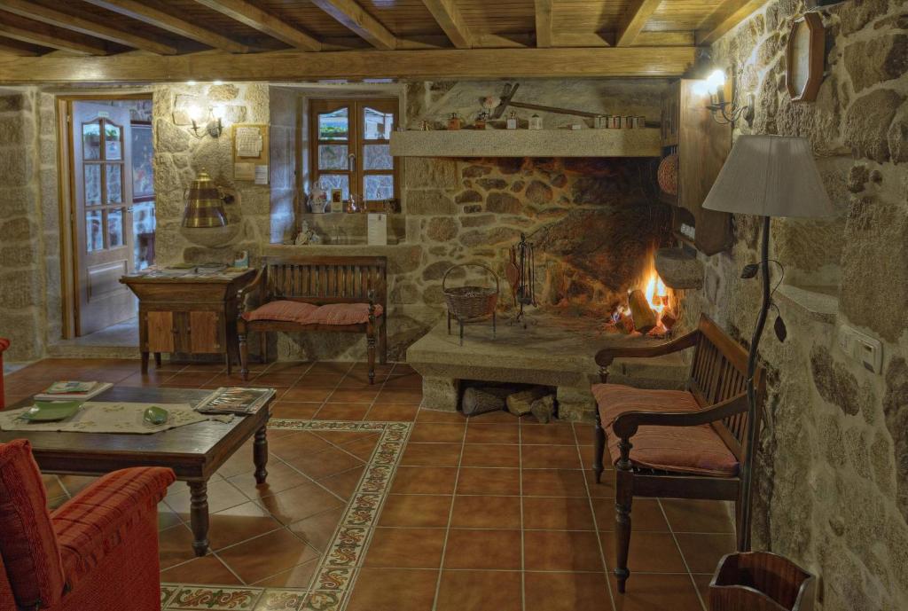 Casas rurales Casa Rural Vella da Rivera en O Sisto, Galicia