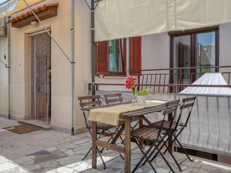 Apartments Folo - Apartamento De Un Dormitorio Con Patio