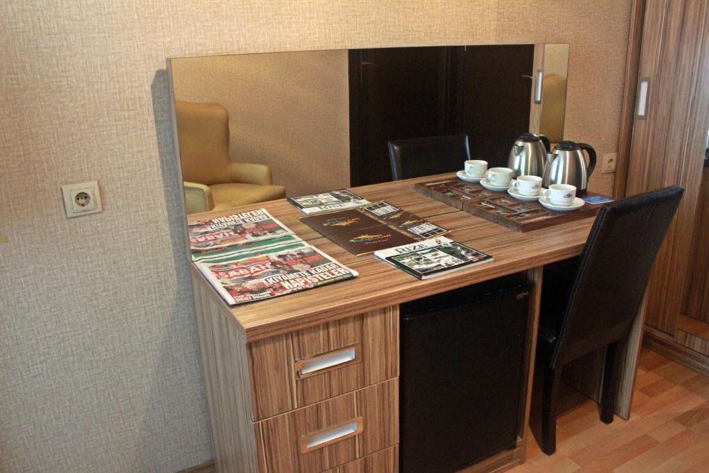 Coffee and tea making facilities at Cmr Aydogan Hotel