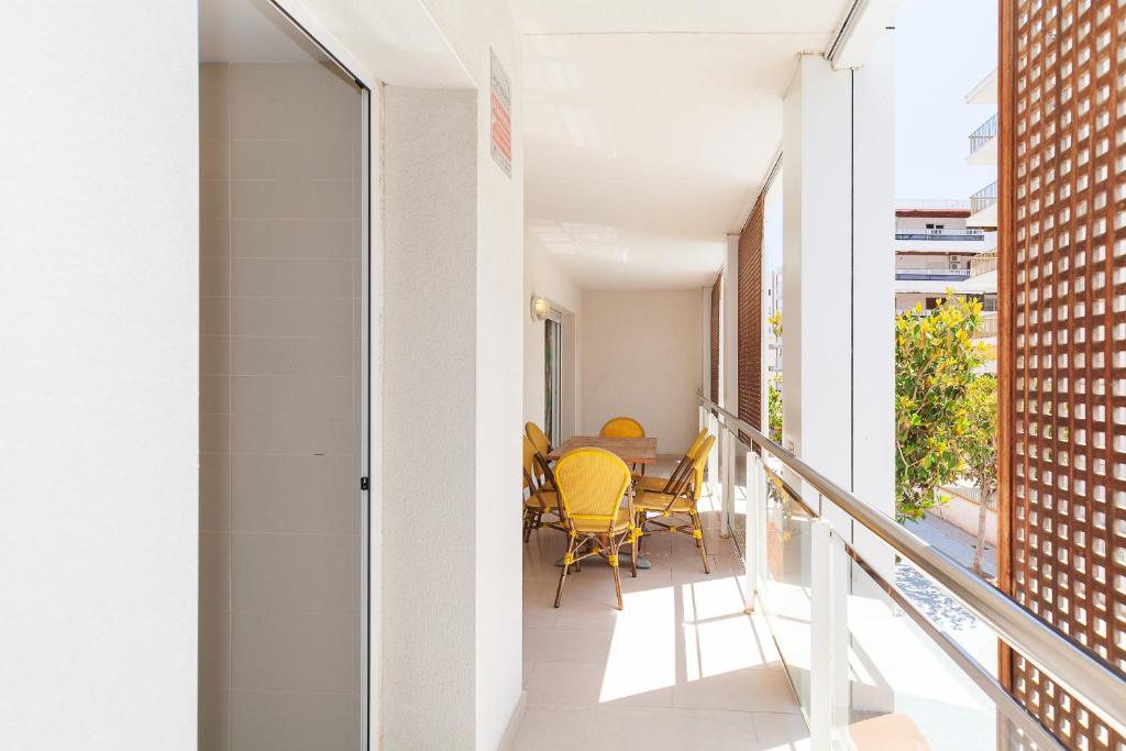 UHC Sol i Mar Family Complex - Apartment With Terrace