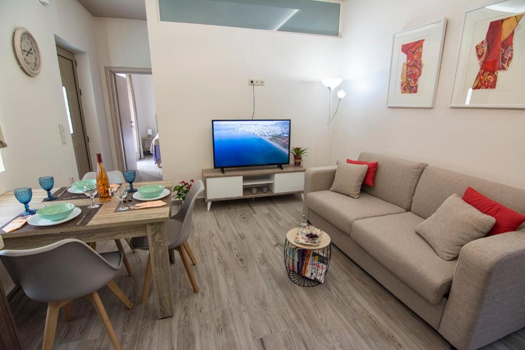 Pasiphae New Apartment sea & city