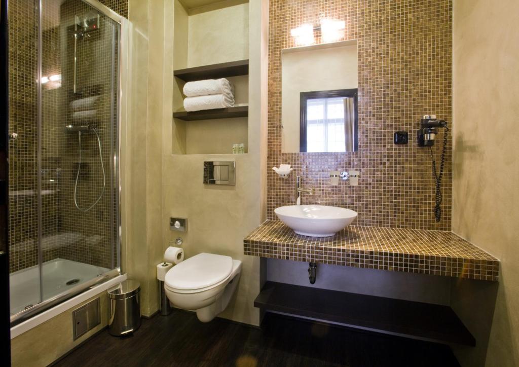 Łazienka w obiekcie Design Hotel Jewel Prague