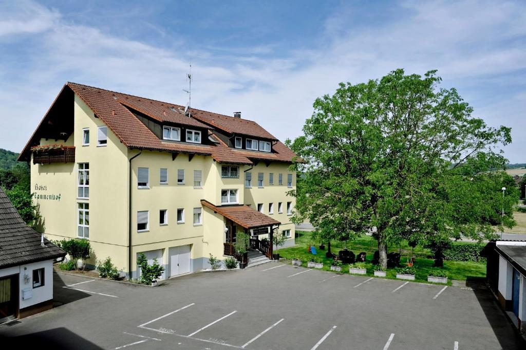 Hoone, kus hotell asub