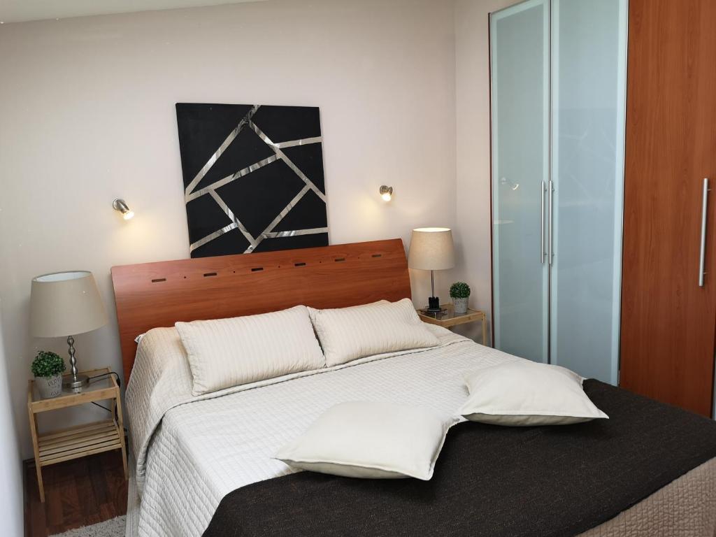 Arena Design Apartments with FREE Private Parking and with a terrace - 11