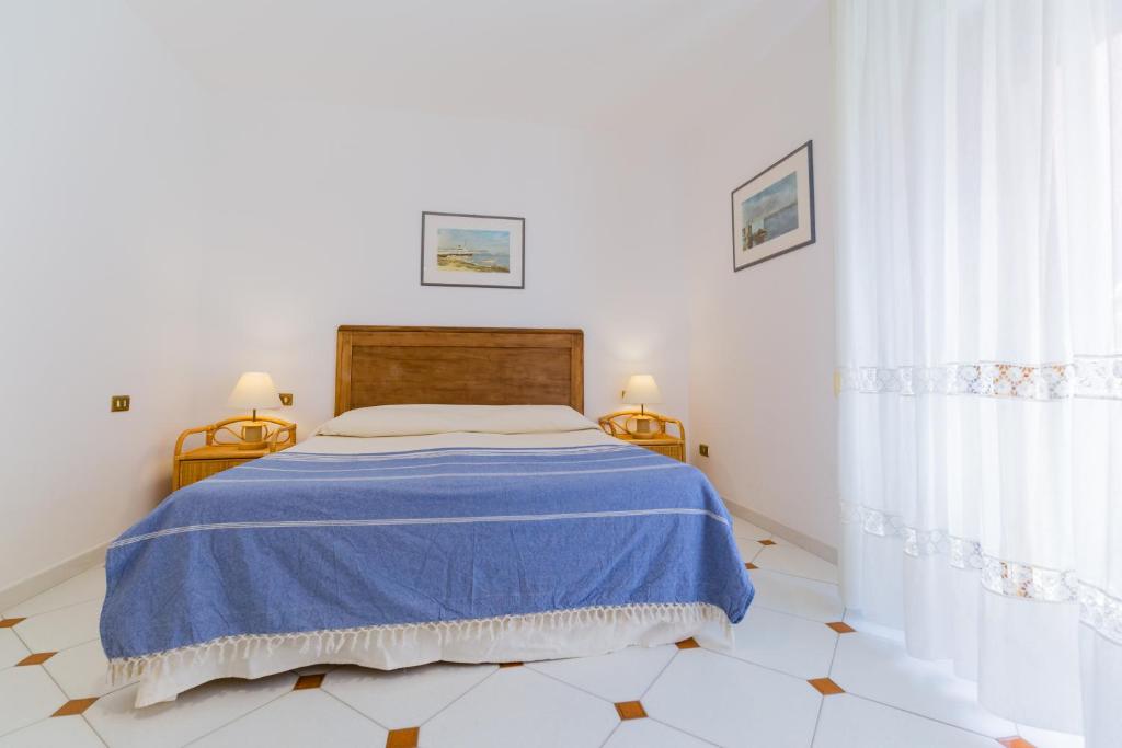 Postel nebo postele na pokoji v ubytování Four Rooms
